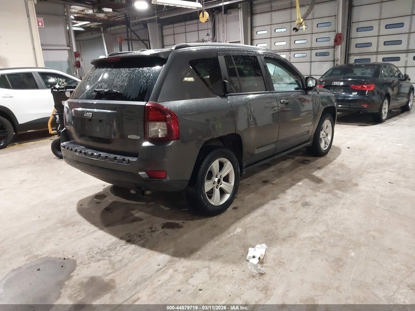 Vin: 1c4njdeb0hd121622, lot: 45076599, jeep compass latitude 4x4 20172