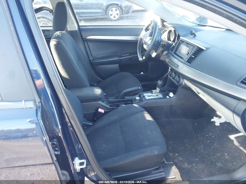 2014 Mitsubishi Lancer Se