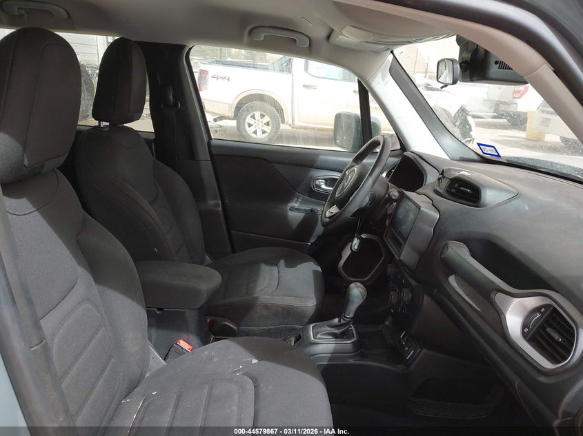 2018 Jeep Renegade Latitude Fwd