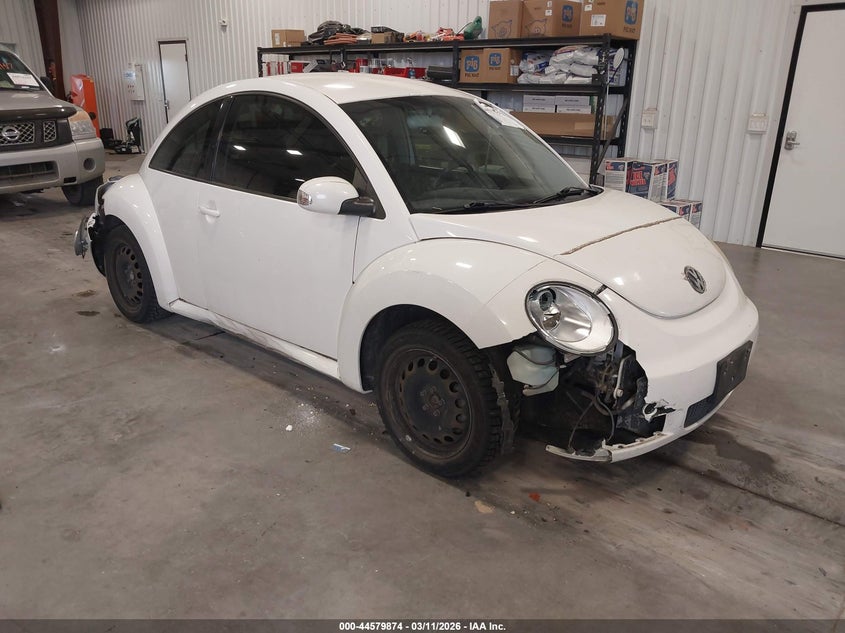 2010 Volkswagen New Beetle 2.5L Final Edition
