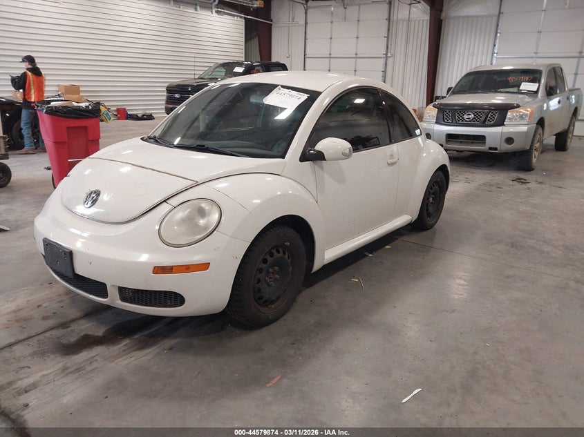 2010 Volkswagen New Beetle 2.5L Final Edition