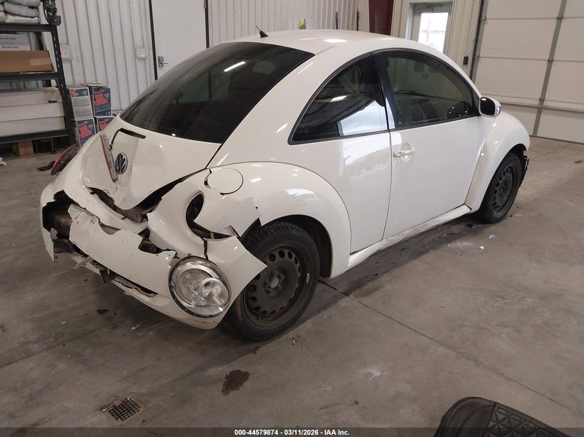 2010 Volkswagen New Beetle 2.5L Final Edition
