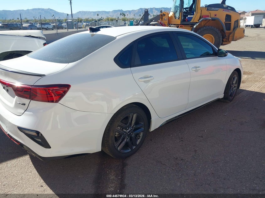 Vin: 3kpf34ad5le219641, lot: 45076814, kia forte gt-line 20204