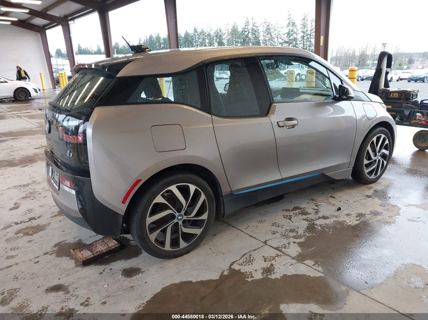 2014 BMW I3 Base W/Range Extender