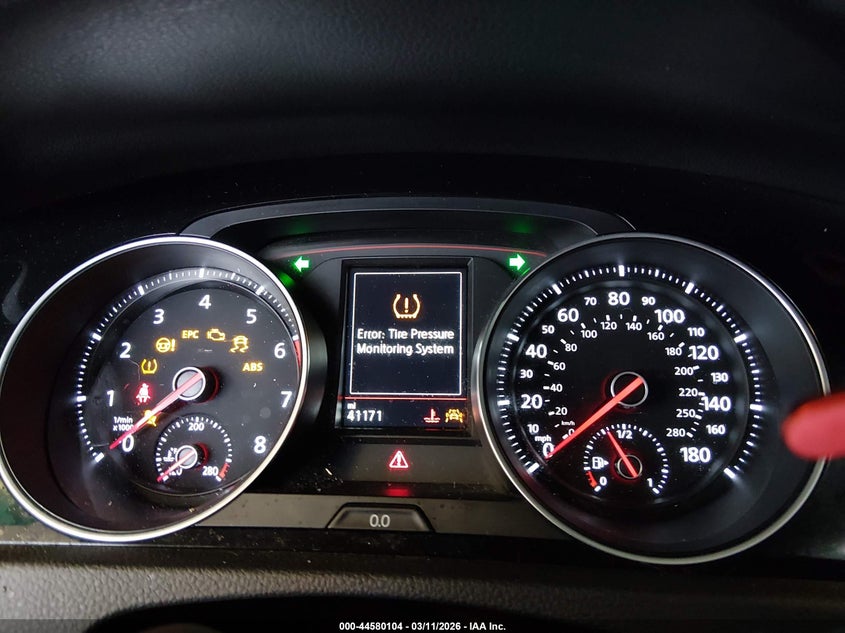 2020 VOLKSWAGEN GOLF GTI auction photo 7