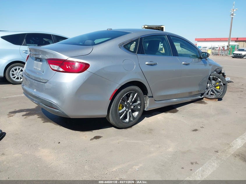 2016 Chrysler 200 Limited