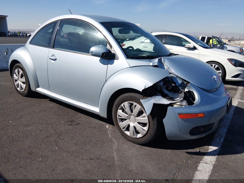 2010 Volkswagen New Beetle 2.5L Final Edition