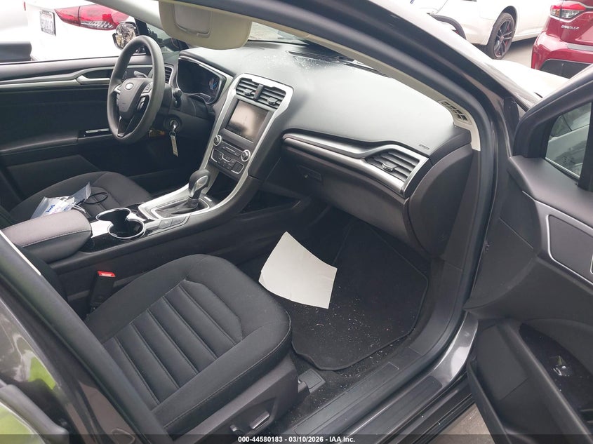 2016 Ford Fusion Hybrid Se