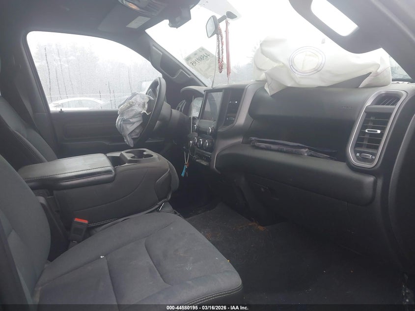 2024 Ram 1500 Tradesman 4X4 5'7 Box