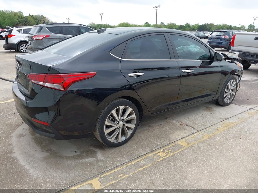 2022 Hyundai Accent Limited