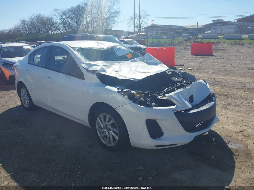 JM1BL1UG2C1527078 2012 Mazda 3 2.0 I Sport white