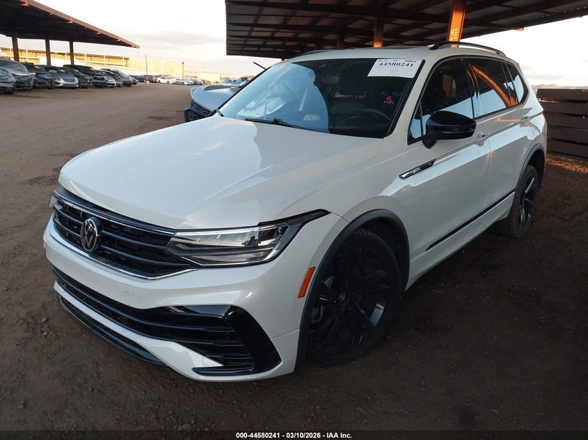 2023 Volkswagen Tiguan 2.0T Se R-Line Black