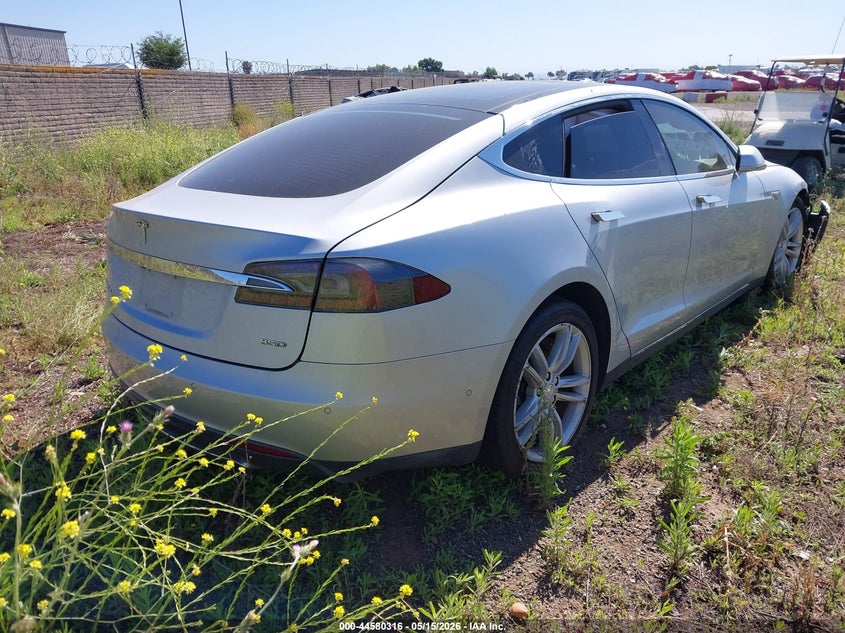 Vin: 5yjsa1h23ff082494, lot: 45077196, tesla model s 70d/85d/p85d 20154