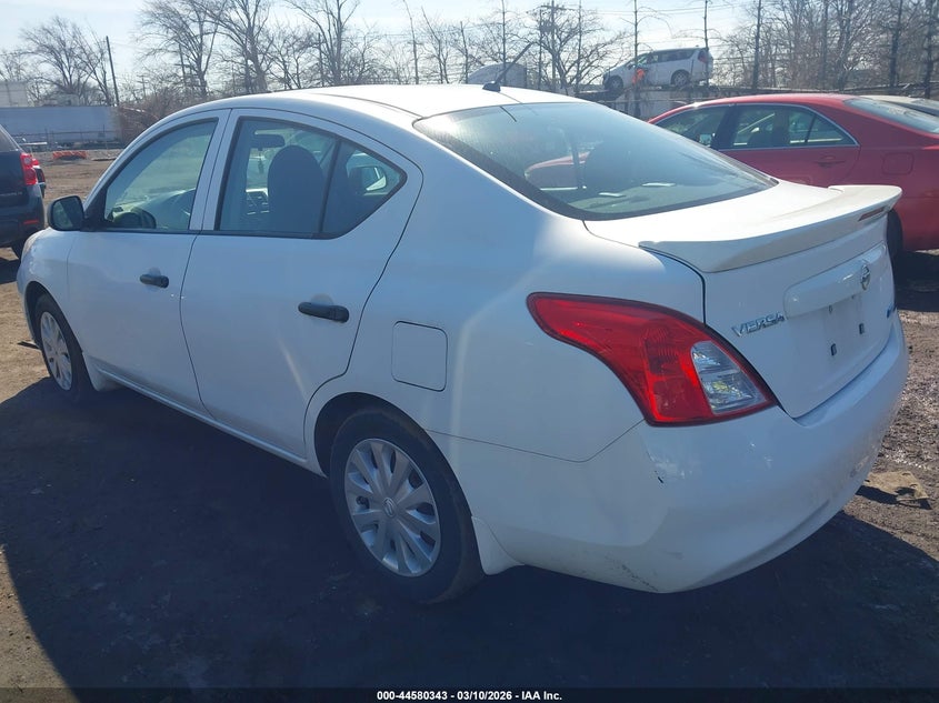 2014 Nissan Versa 1.6 S+