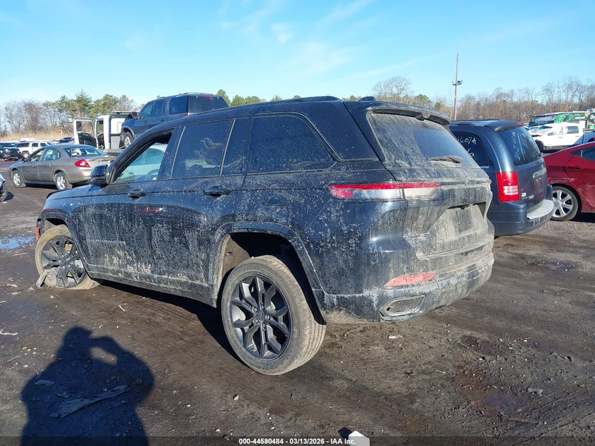 2024 JEEP GRAND CHEROKEE 4XE auction photo 3