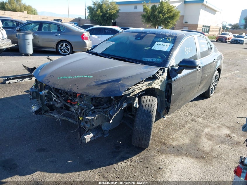 2020 Toyota Camry Se Hybrid