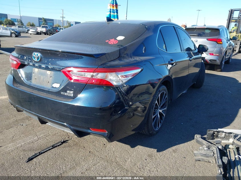 2020 Toyota Camry Se Hybrid