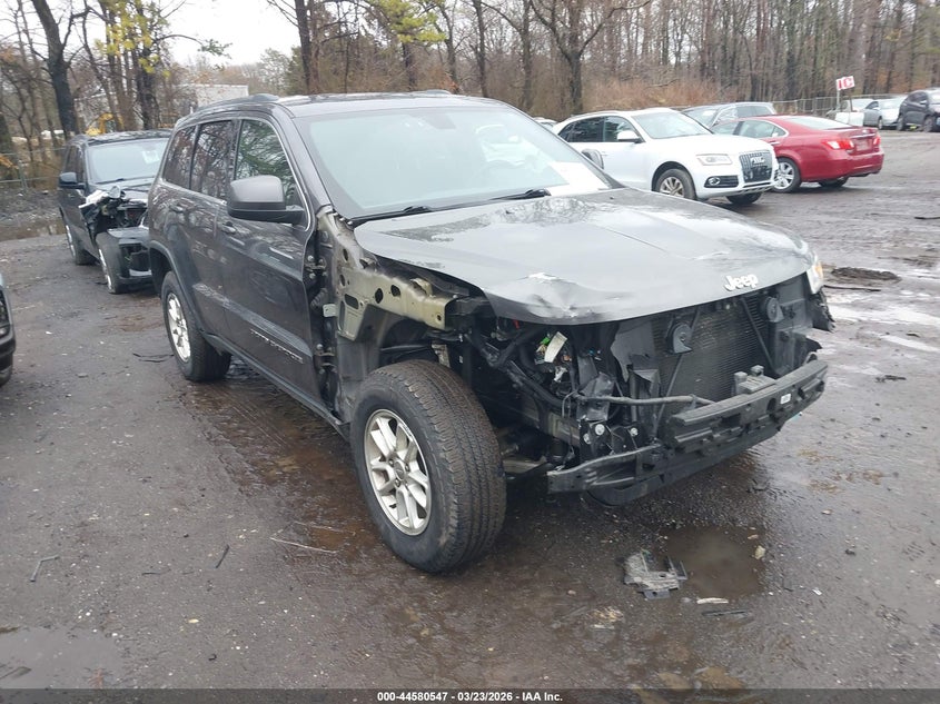2019 Jeep Grand Cherokee Laredo E 4X4