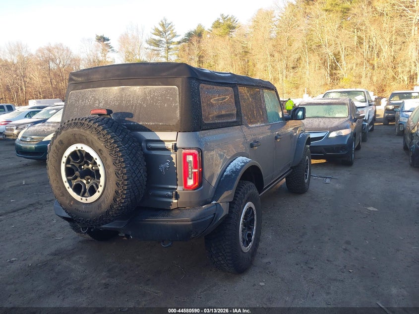 2022 Ford Bronco Badlands