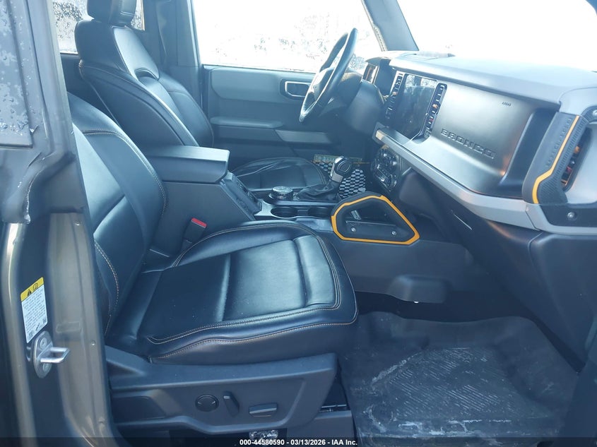 2022 Ford Bronco Badlands