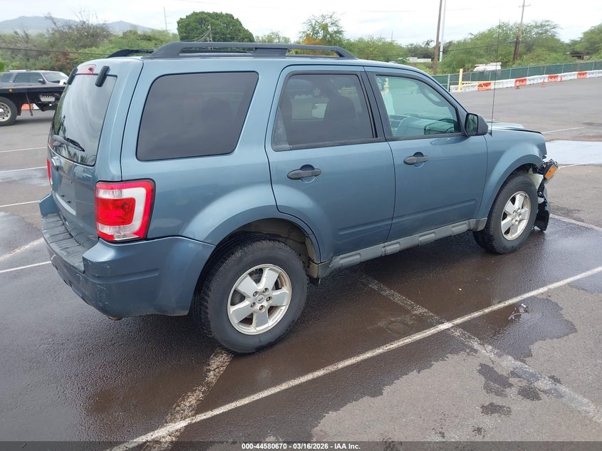 Vin: 1fmcu0d70ckc81827, lot: 45077550, ford escape xlt 20124