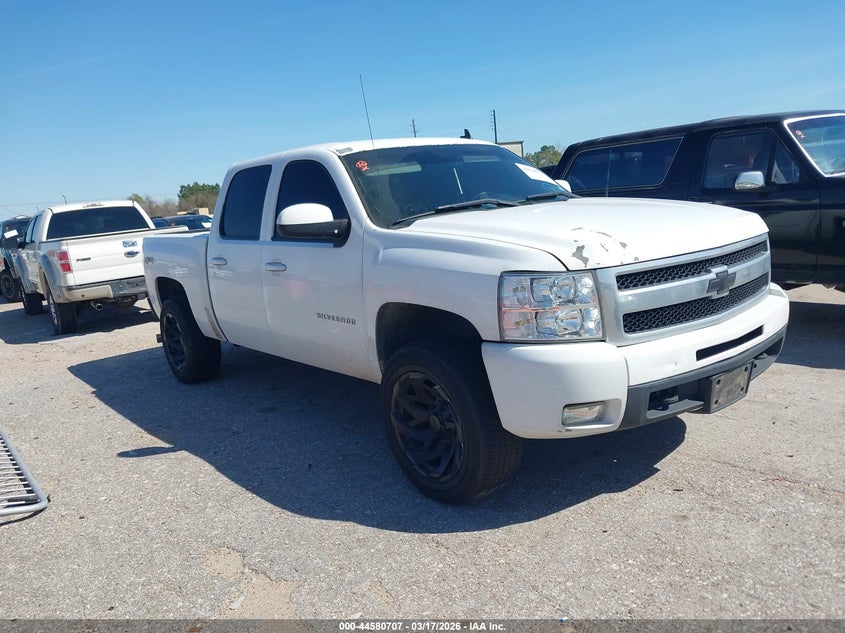 2011 CHEVROLET SILVERADO 1500 LTZ