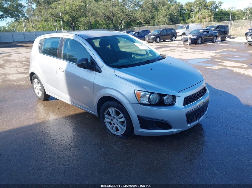 2015 Chevrolet Sonic Lt Auto