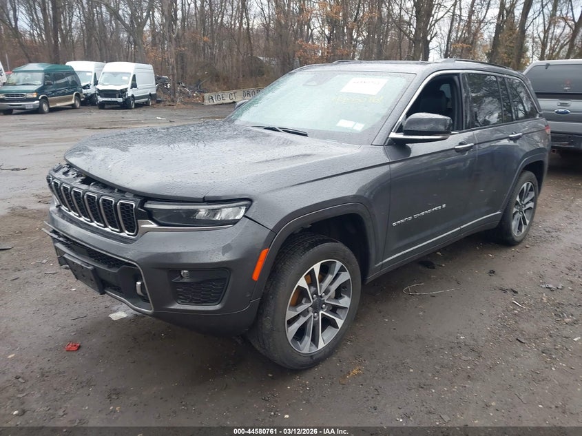 2022 Jeep Grand Cherokee Overland 4X4