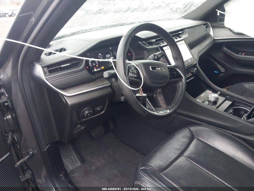 2022 Jeep Grand Cherokee Overland 4X4