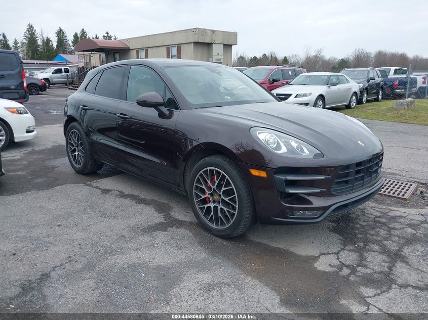 2018 Porsche Macan Turbo