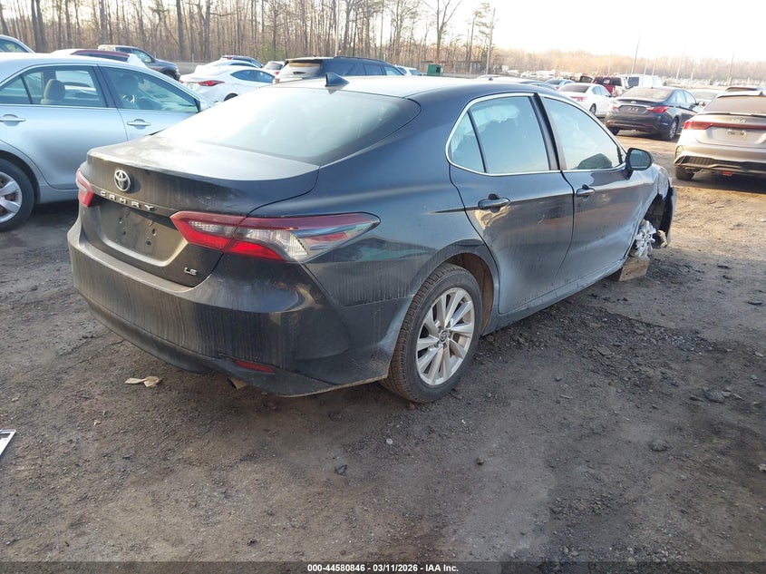 2023 Toyota Camry Le