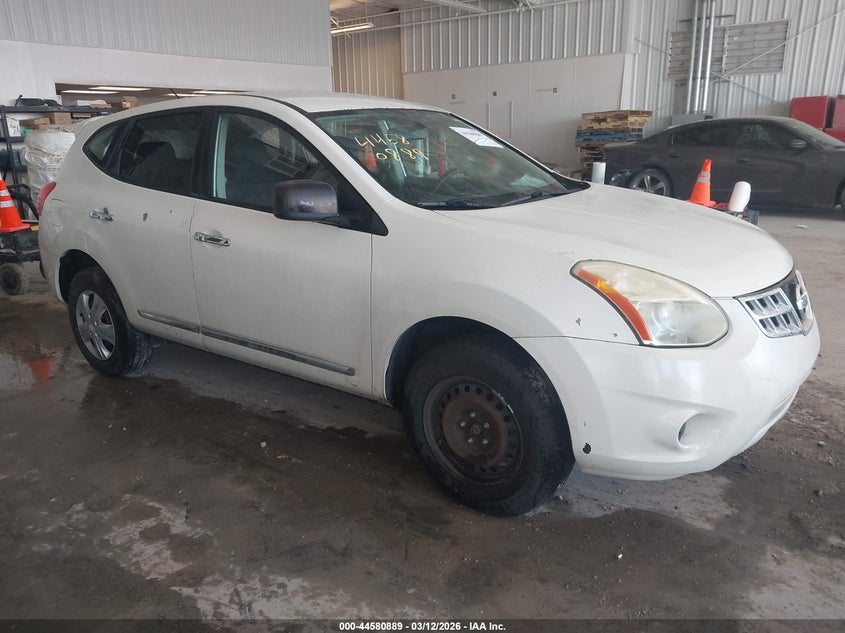 2013 Nissan Rogue S