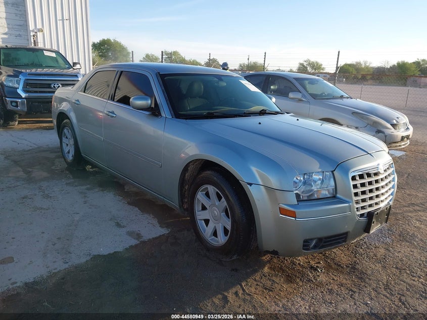 2005 Chrysler 300 Touring