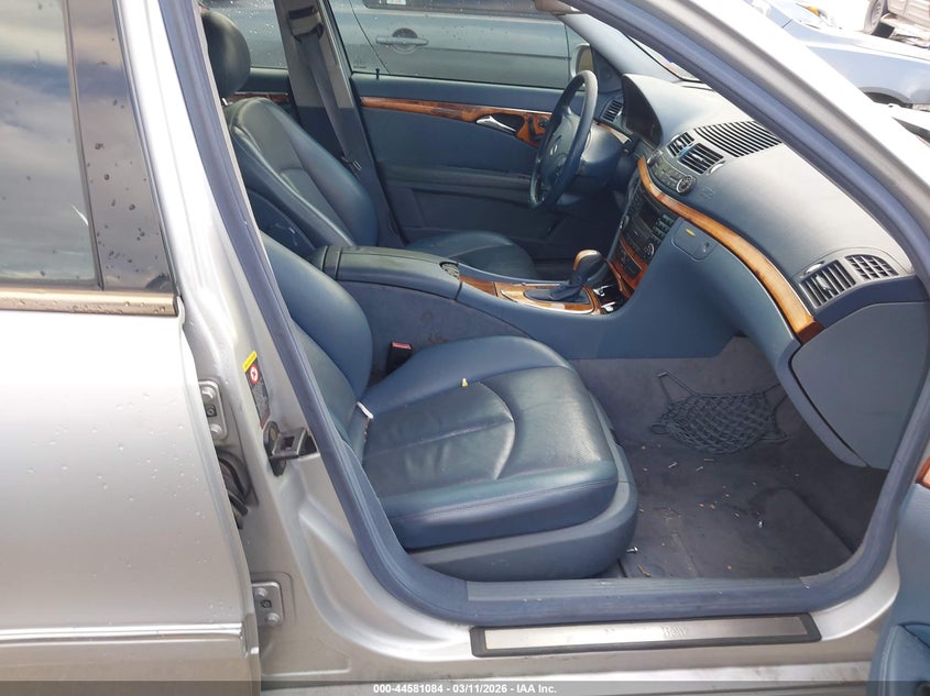 2003 Mercedes-Benz E 320