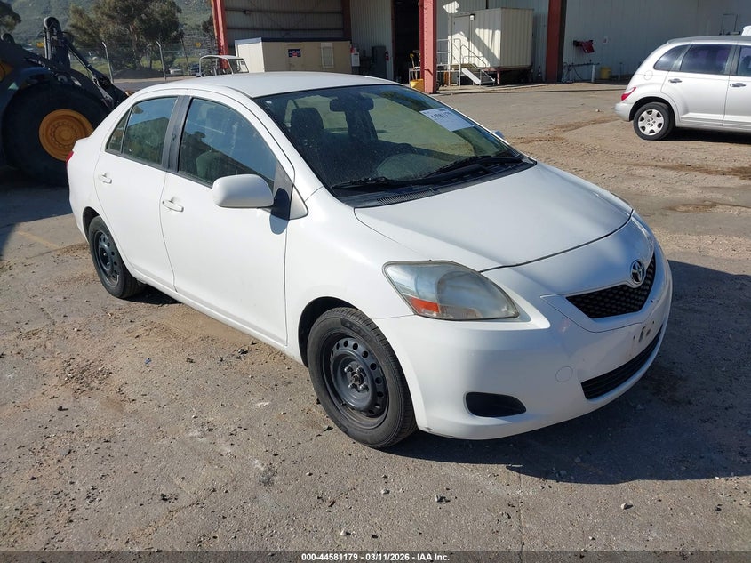 2012 TOYOTA YARIS