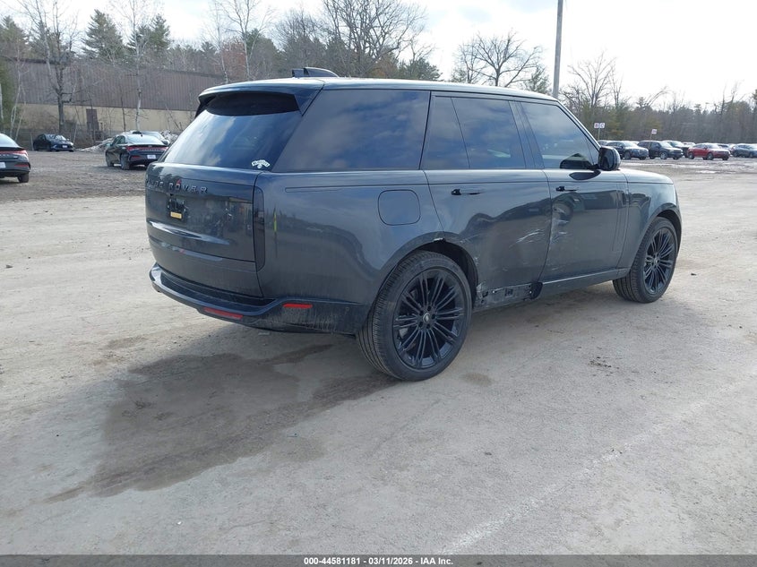 2025 Land Rover Range Rover P400 Se