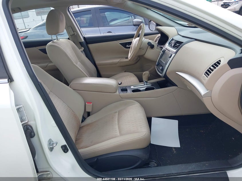 2016 Nissan Altima 2.5 Sv