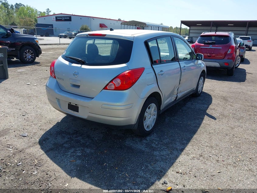 2011 Nissan Versa 1.8S