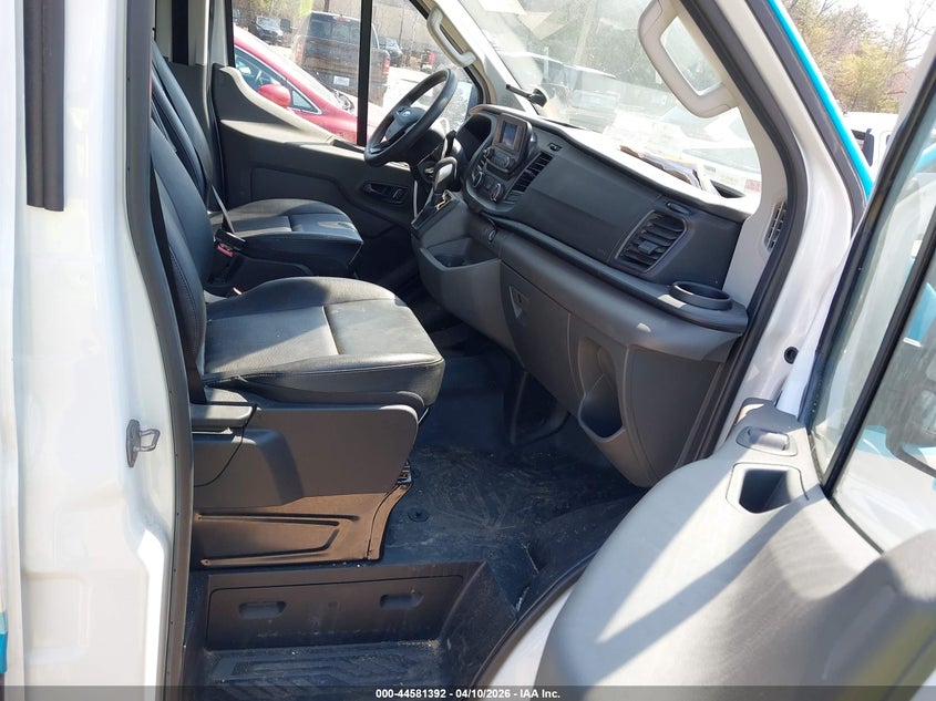 2024 Ford Transit 3.5 -250 white Lot 111044581392 Vin 1FTBR1Y85RKA01256