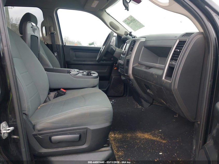 2018 Ram 1500 Express 4X4 6'4 Box