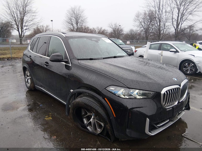 2024 BMW X5 xDrive40I