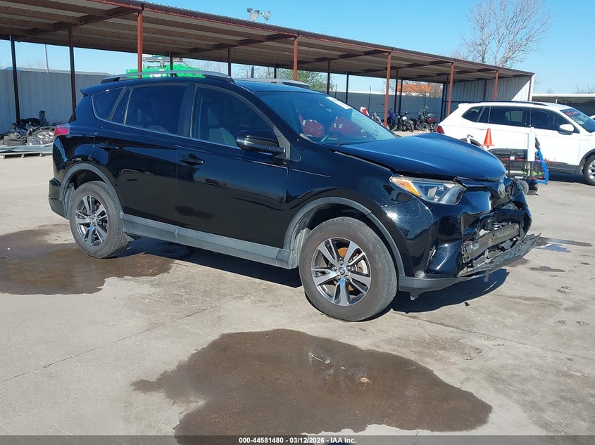 2017 TOYOTA RAV4 XLE
