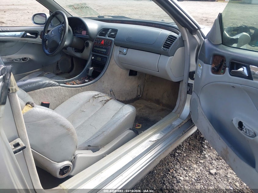 2001 Mercedes-Benz Clk 320