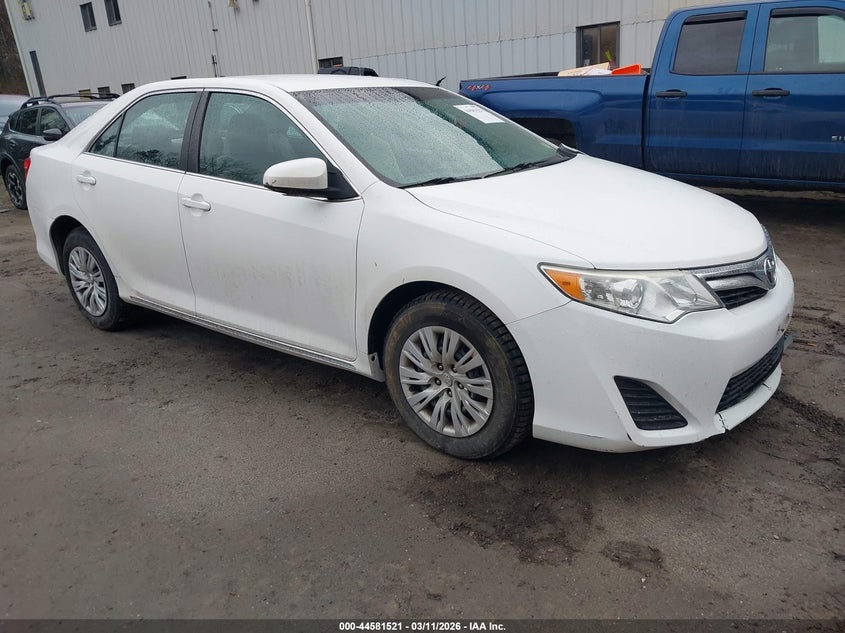 2013 Toyota Camry Le
