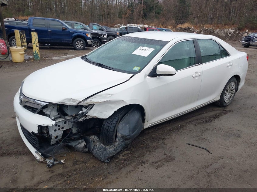 2013 Toyota Camry Le