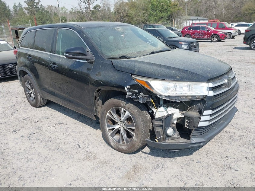 2017 Toyota Highlander Le Plus