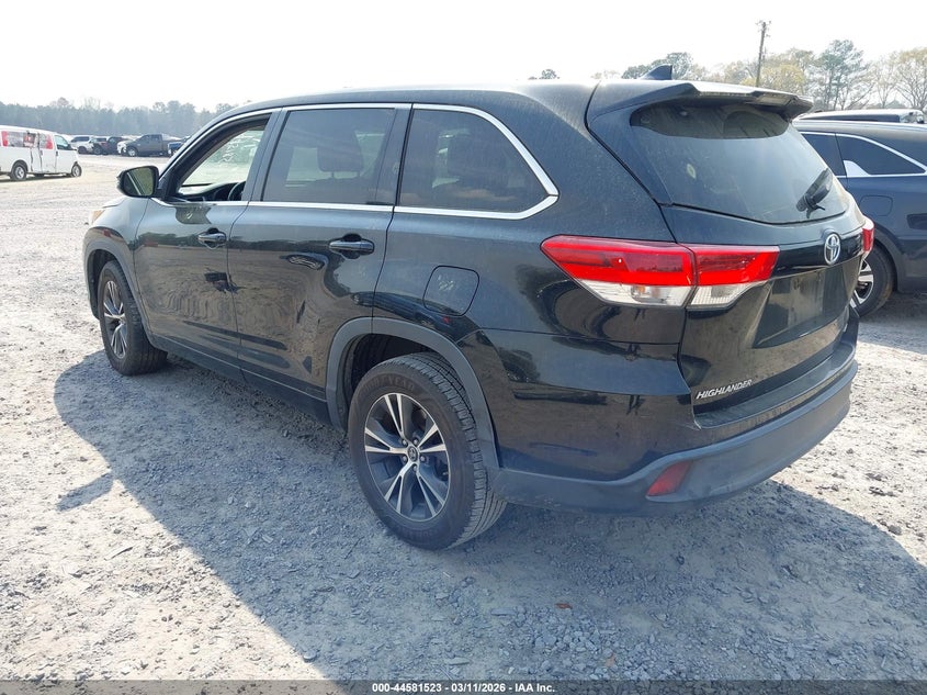2017 Toyota Highlander Le Plus