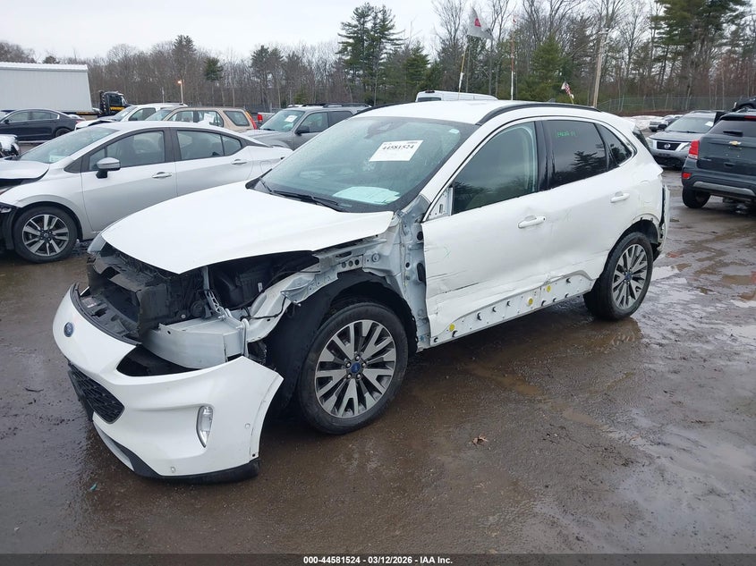 2020 Ford Escape Titanium