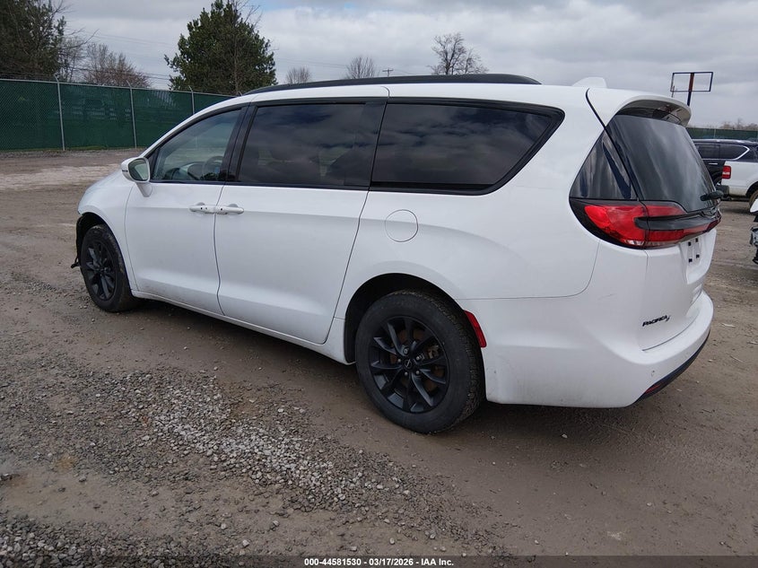 2021 Chrysler Pacifica Touring L Awd