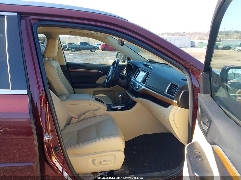 2017 Toyota Highlander Limited